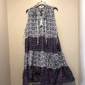 Chelsea & Theodore Floral Tiered Dress NWT